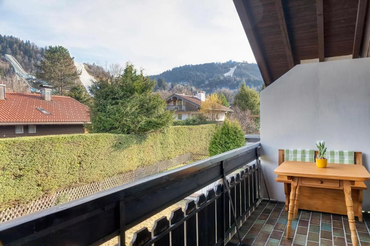 Ruhige Ferienwohnungen In Partenkirchen 1 Garmisch-Partenkirchen 0*,  Germany